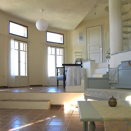 Rotunda In Alonissos Old Town Villa Alónnisos