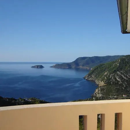Villa Rotunda In Alonissos Old Town *